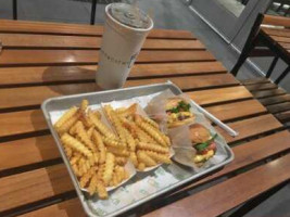 Shake Shack West Hollywood (cross Santa Monica And La Cieneg food