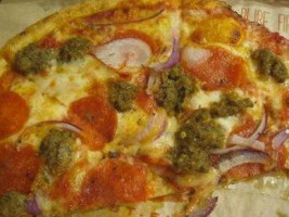 Blaze Pizza food