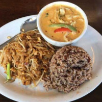 Wanida Thai Cuisine food