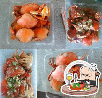 Joyjoy's Seafoods food