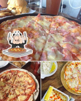 Wada's Pizzeria food