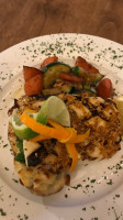 Vimy's Lounge & Grill food