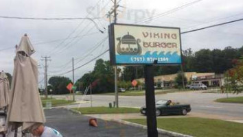 Viking Burger outside