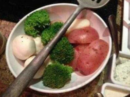 The Melting Pot food