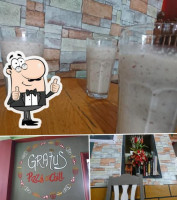 Gratus Pizza food