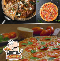 Pizza Leonardo food