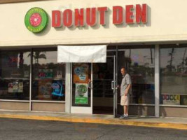 Donut Den food