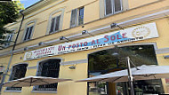 Pizzeria Un Posto Al Sole outside