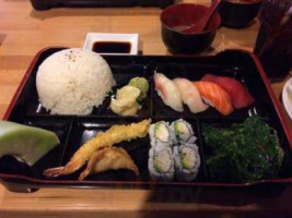 Kumo Sushi food