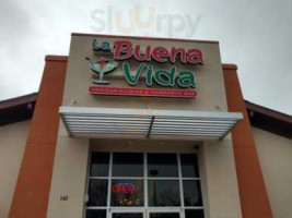 La Buena Vida Mexican outside