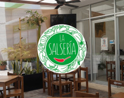 La Salseria inside