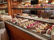 Laduree Royale food