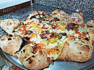 Pizzeria Le Follie food