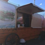Fast-food Zapiekanki Hamburgery Hotdogi Napoje Na zewnątrz
