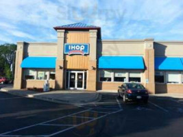 Ihop outside