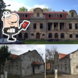 Dwór W Tomaszowicach Na zewnątrz