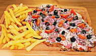 Imperio Pizza food