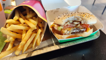 Mcdonald's Cholet Sud food