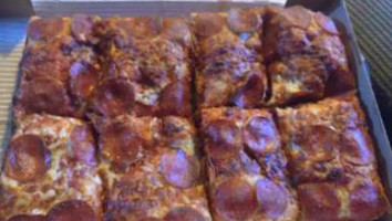 Little Caesars Pizza food