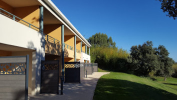 Auberge Des Garrigues outside