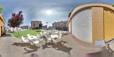 Cafetería Restaurante Chillida outside