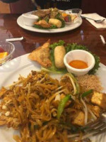 Chan Dara Thai Cafe food