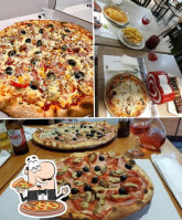 Pizzaria Topaso food