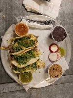 Cholita's Tacos food