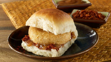 Goli Vada Pav No. 1 food