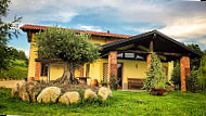 Tenuta Il Corvo outside