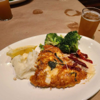 Bj's Brewhouse food