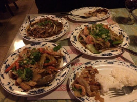 Les Phoenix Du Vietnam food