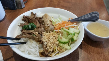 Lac Vien Vietnamese Restaurant food