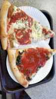 Dagan's Kosher Pizza food