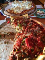 Chicago's Pizza food