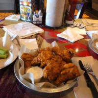 Hooters food