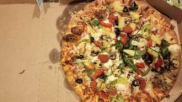 Domino's Pizza food