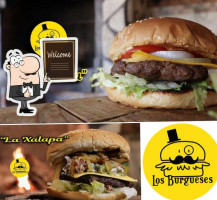 Hamburguesas Los Burgueses food