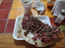 Tacos El Chiquilin food