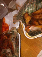 Wingstop inside