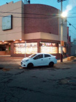 Panadería Y Pasteleria Ledi outside