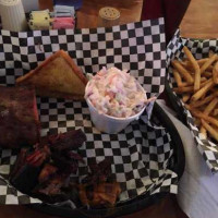 Murky Waters Bbq Hattiesburg food