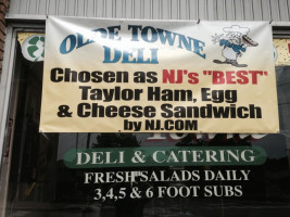 Olde Towne Deli food