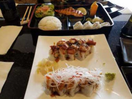 Taiko Sushi food