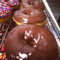 Winchell's Donut House food