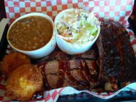 Smokin' Jonny's Bbq food