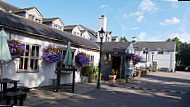 The Five Bells inside