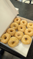 Donuts D-lite Wetumpka food