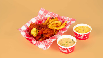 Hattie B's Hot Chicken Nashville Midtown food