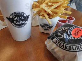 Steak 'n Shake food